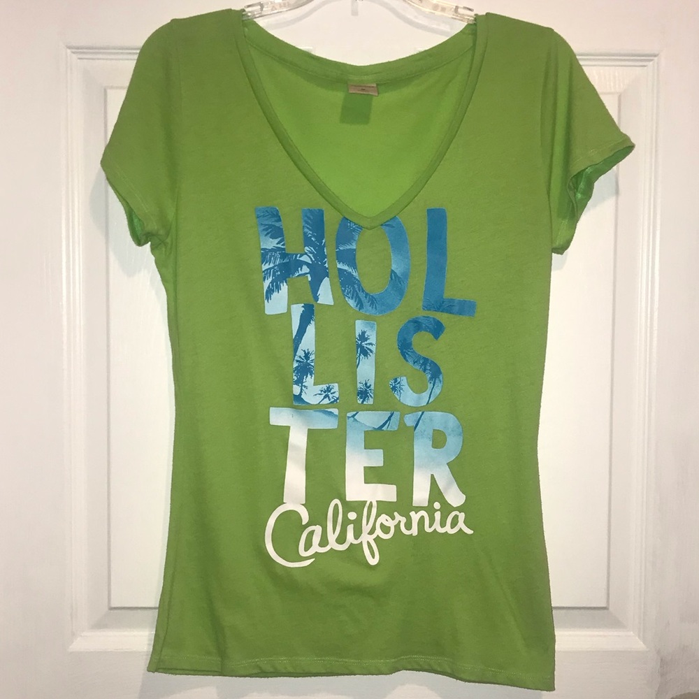 Green Hollister California Palm Tree V-Neck Shirt